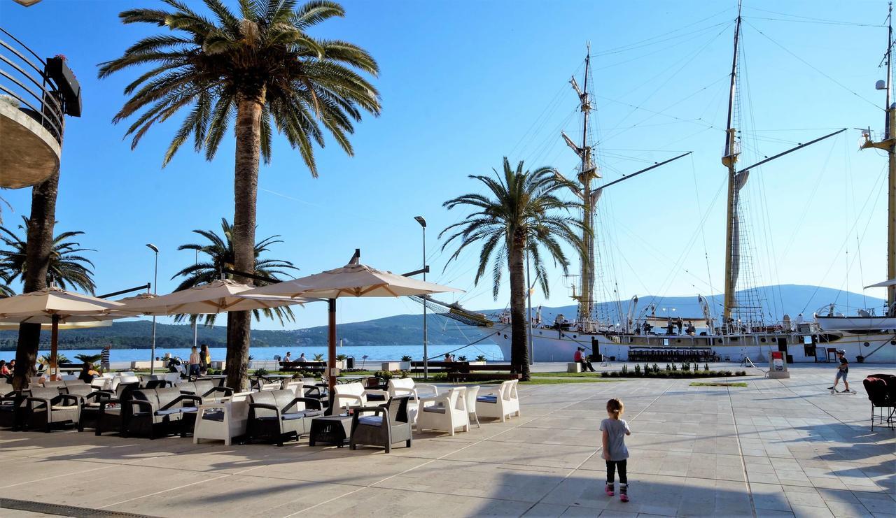 Kala Apartment Tivat Ngoại thất bức ảnh
