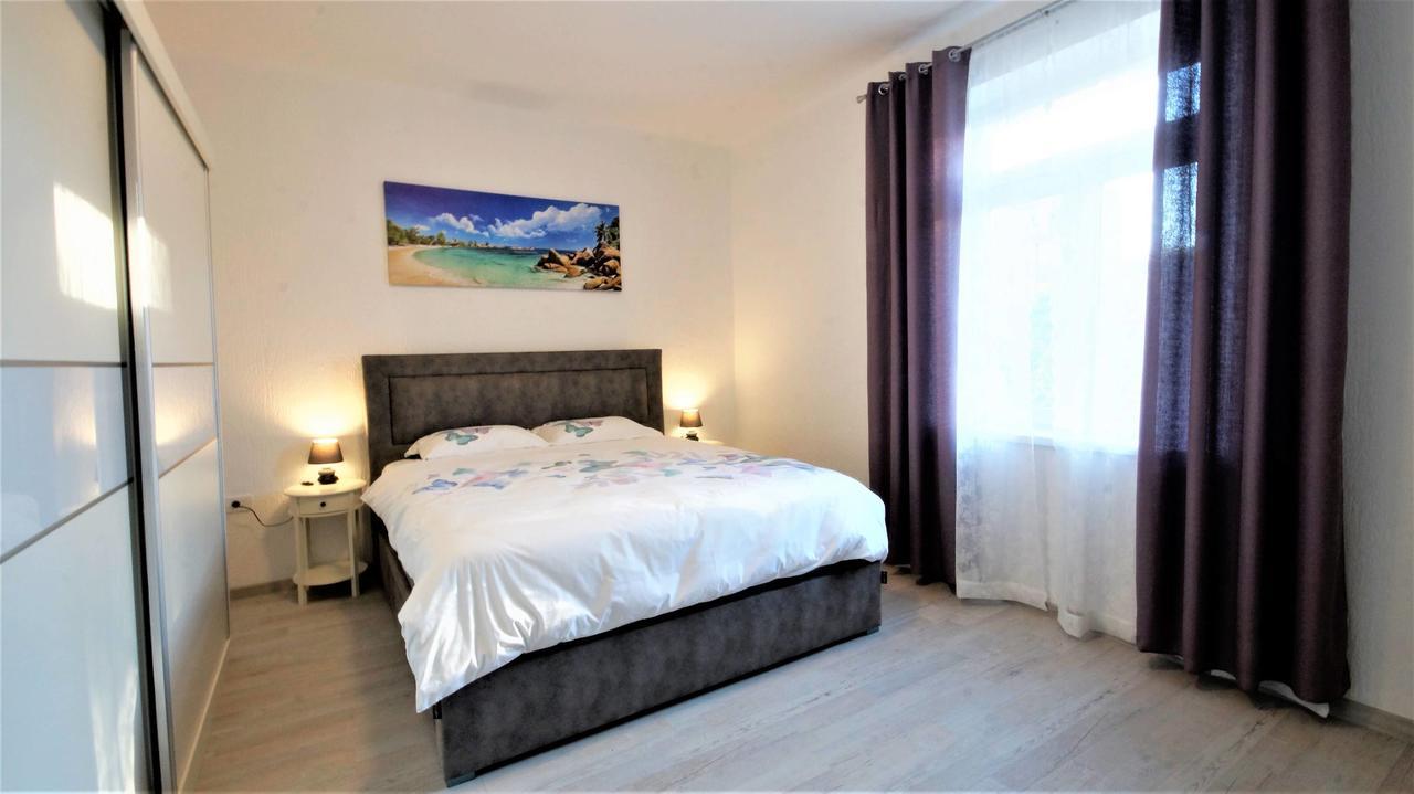 Kala Apartment Tivat Ngoại thất bức ảnh
